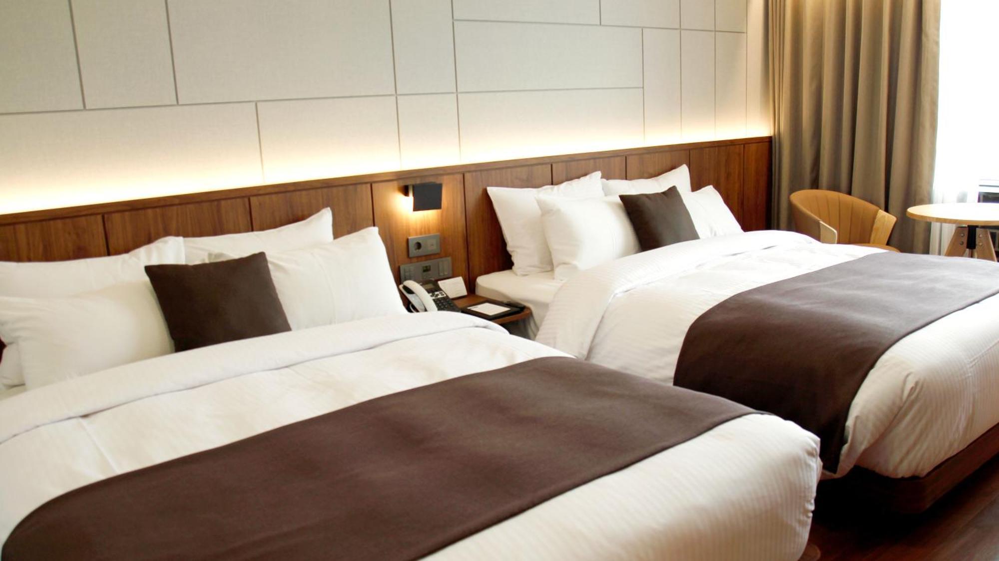 Commodore Hotel Кёнджу Экстерьер фото